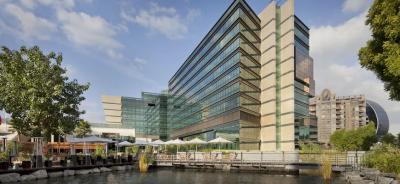 Jumeirah Creekside Hotel