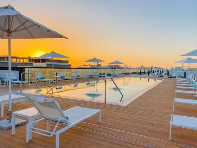 Grand Mercure Dubai City